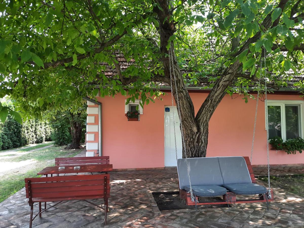 Villa Sunset Palić المظهر الخارجي الصورة